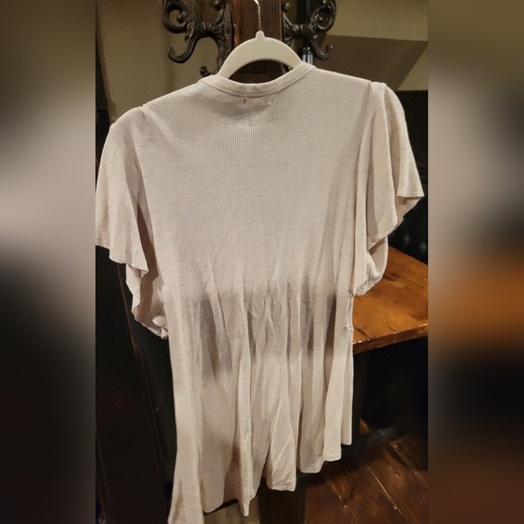 Maurices cream Waffle Weave Top L - Picture 3 of 4